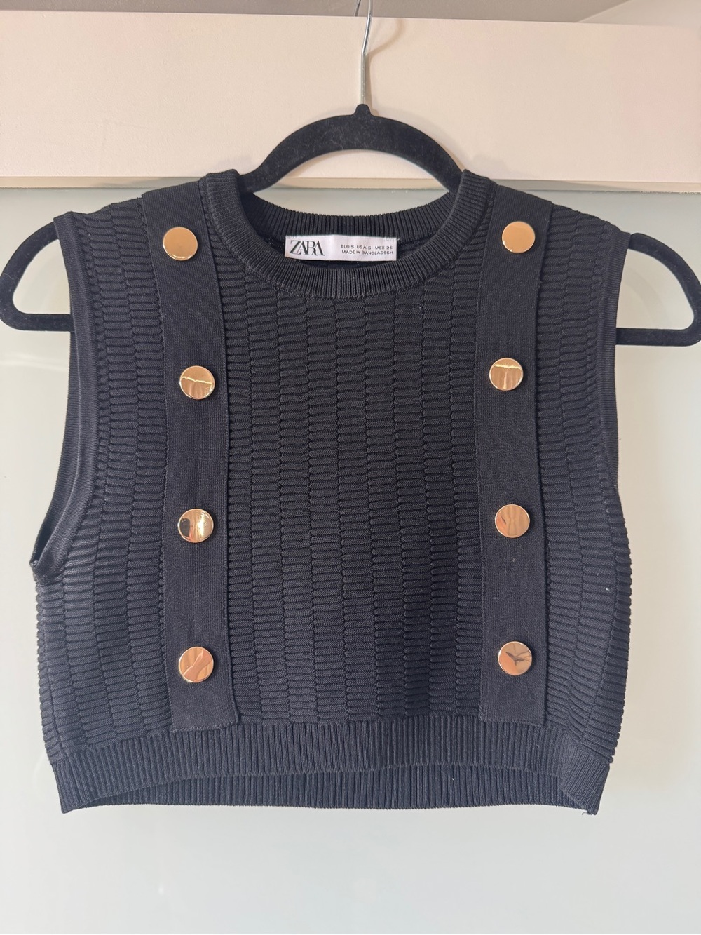 Zara Black Ribbed Sleeveless Knit Top with Gold Buttons